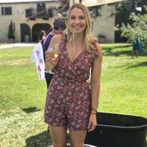 Meet your Posher, Holly